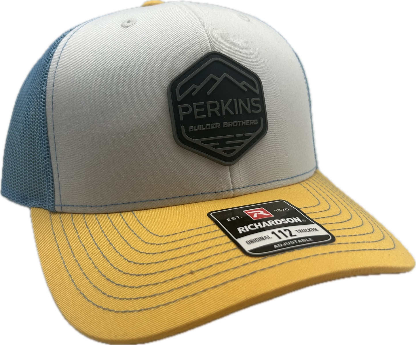 Tri blanco/azul Columbia/amarillo - Gorra de camionero Richardson 112 Snapback - Parche de goma negro y gris Perkins Builder Brothers